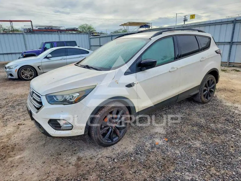 2017 Ford ESCAPE фото