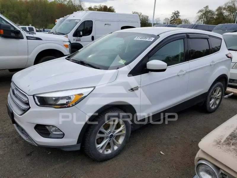 2017 Ford ESCAPE фото