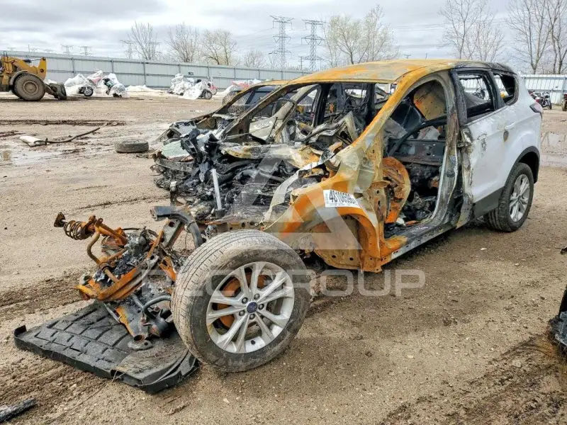 2017 Ford ESCAPE photo