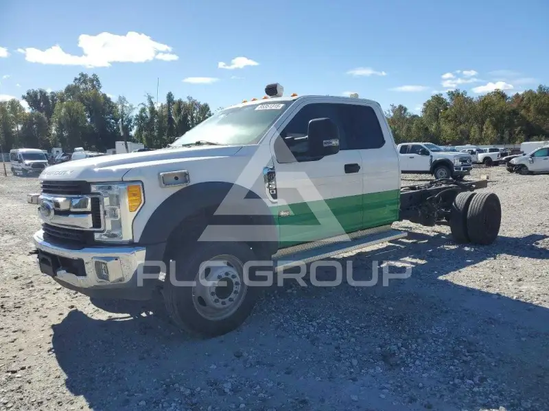 2017 Ford F-450 фото