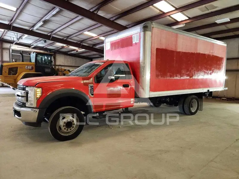 2017 Ford F-550 photo