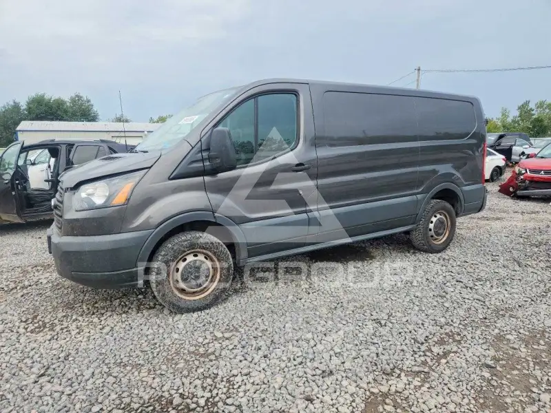 2017 Ford TRANSIT photo