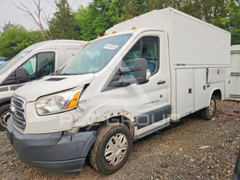 2017 Ford TRANSIT photo