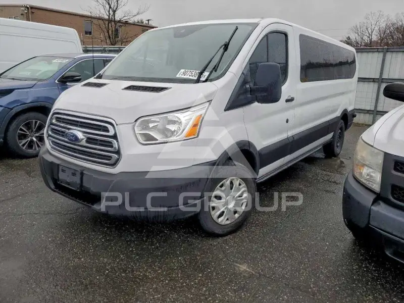 2017 Ford TRANSIT photo