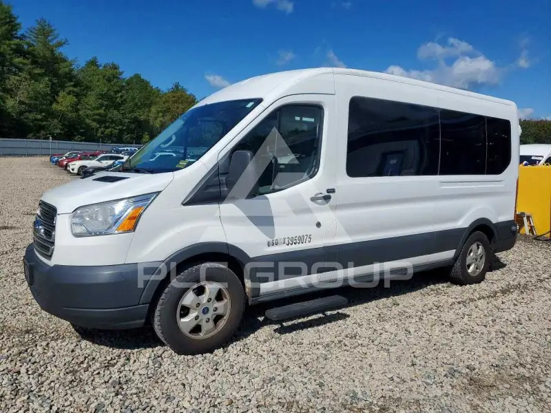 2017 Ford TRANSIT photo