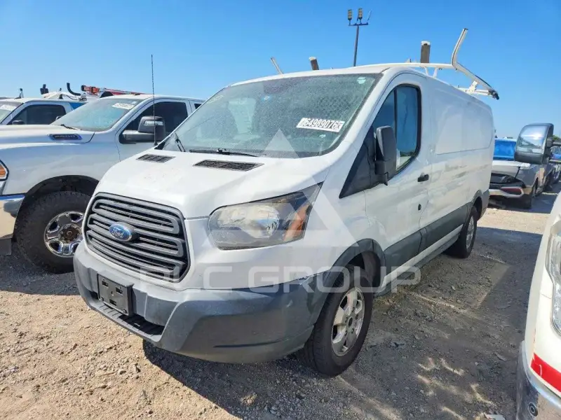 2017 Ford TRANSIT photo