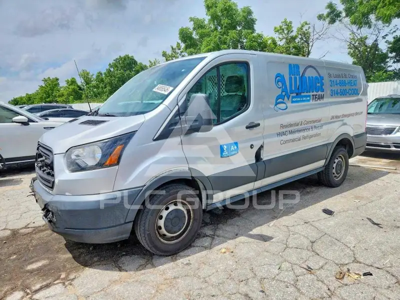2017 Ford TRANSIT photo