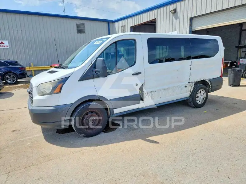 2017 Ford TRANSIT photo