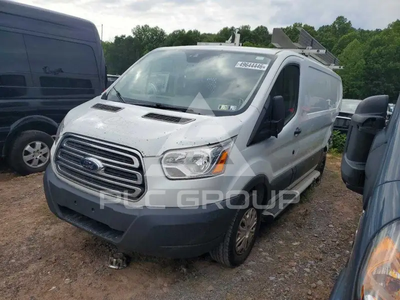 2017 Ford TRANSIT photo