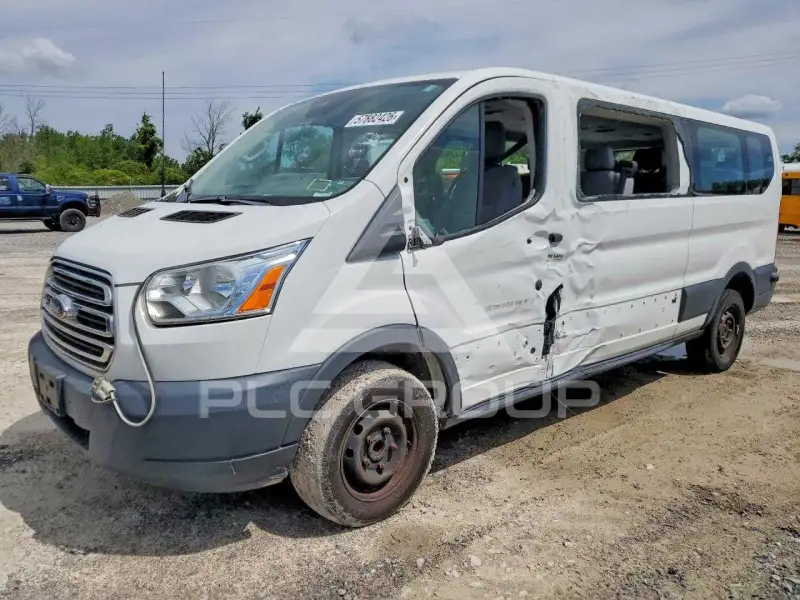 2017 Ford TRANSIT photo