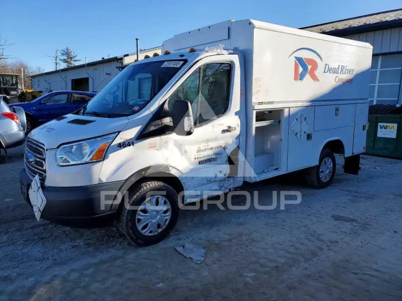 2017 Ford TRANSIT photo