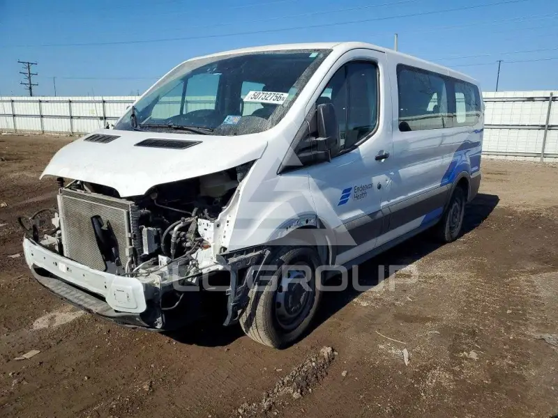 2017 Ford TRANSIT photo