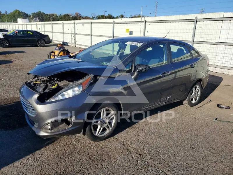 2017 Ford FIESTA фото