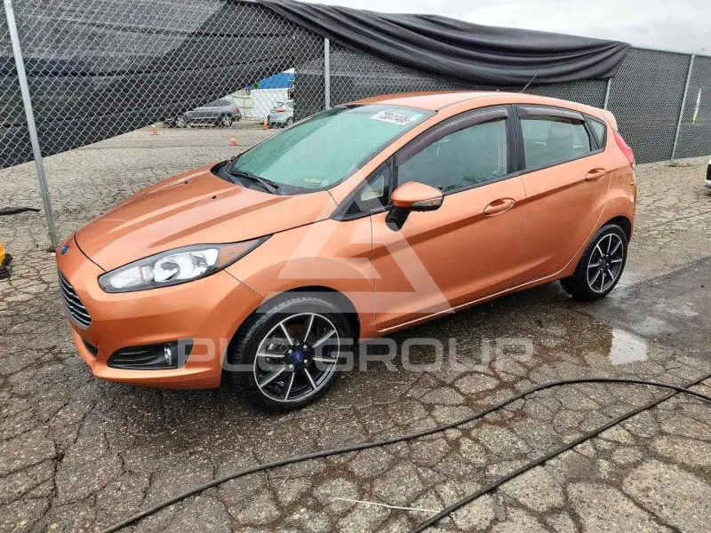 2017 Ford FIESTA фото