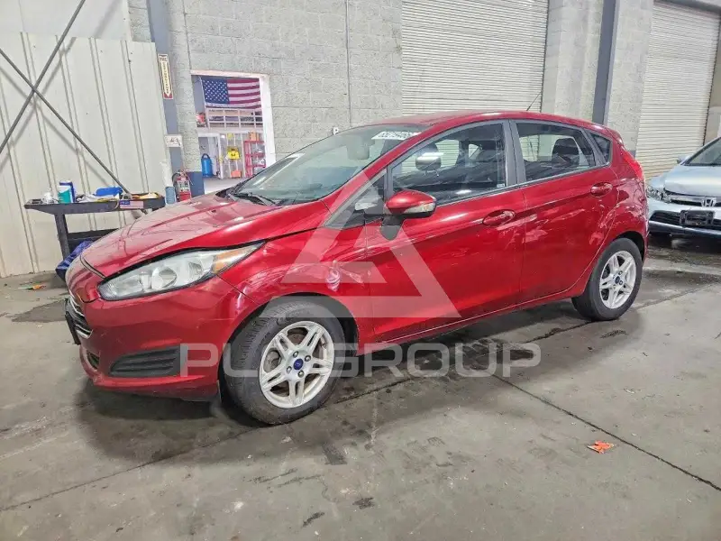 2017 Ford FIESTA фото
