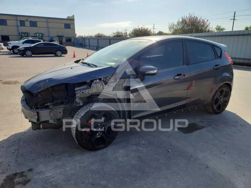 2017 Ford FIESTA фото