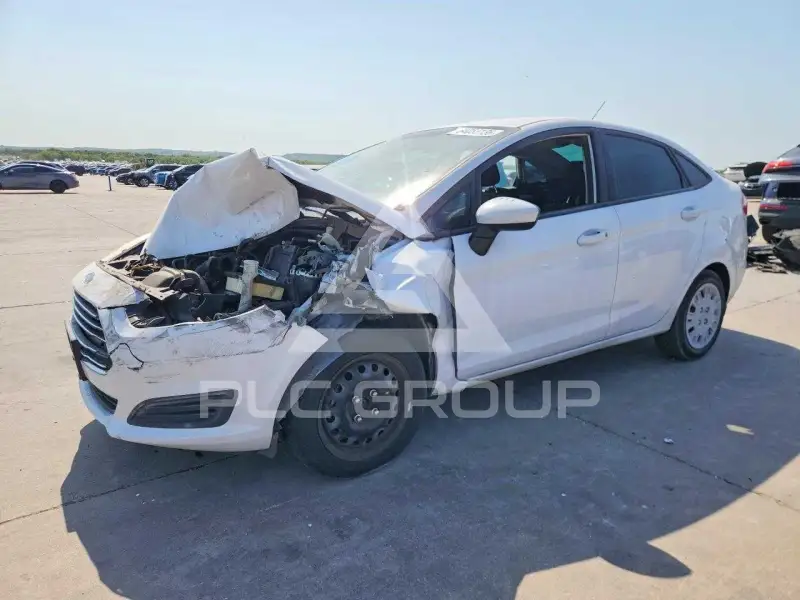 2017 Ford FIESTA photo
