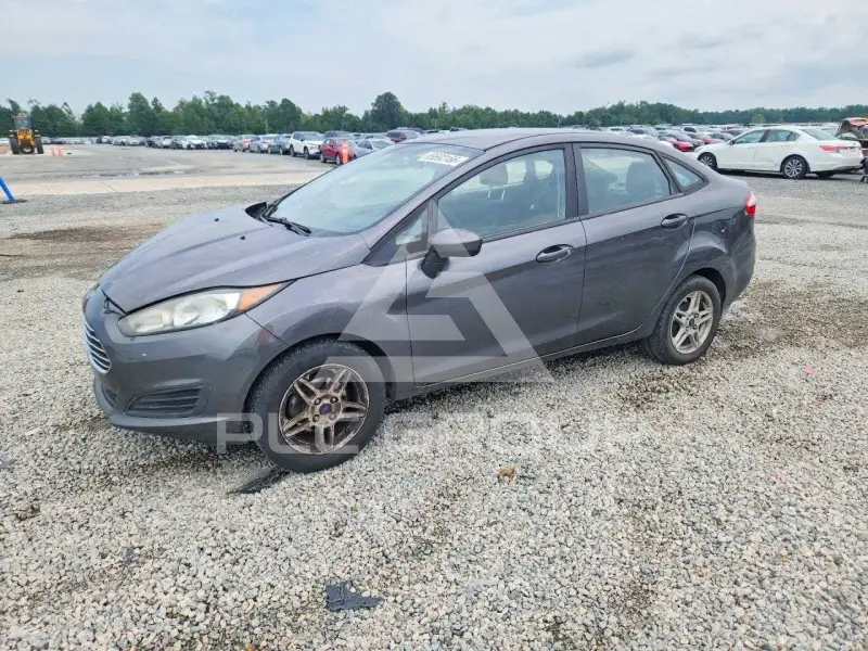 2017 Ford FIESTA photo