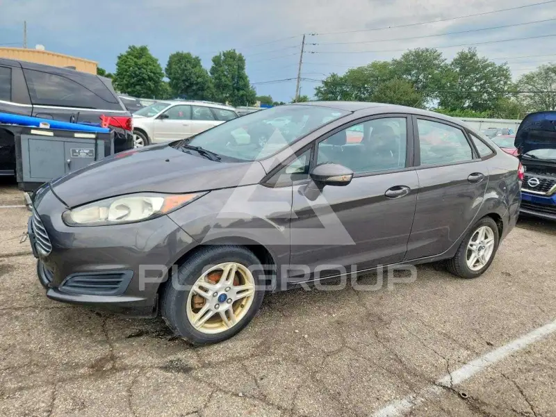 2017 Ford FIESTA photo
