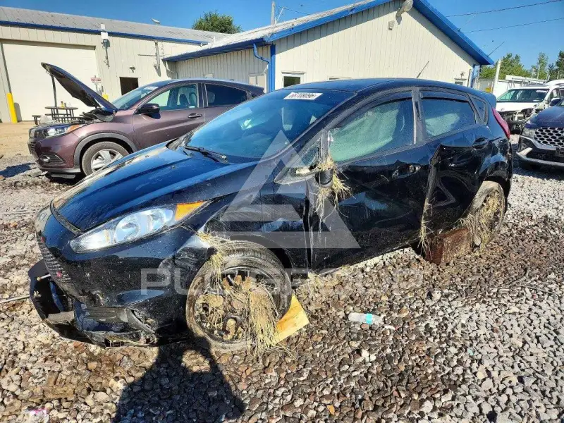 2017 Ford FIESTA фото