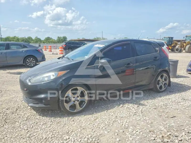 2017 Ford FIESTA фото
