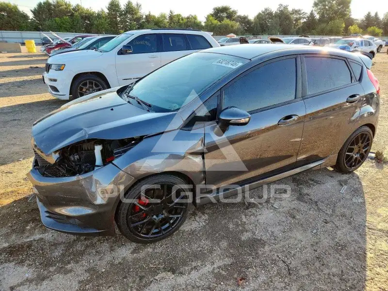 2017 Ford FIESTA фото