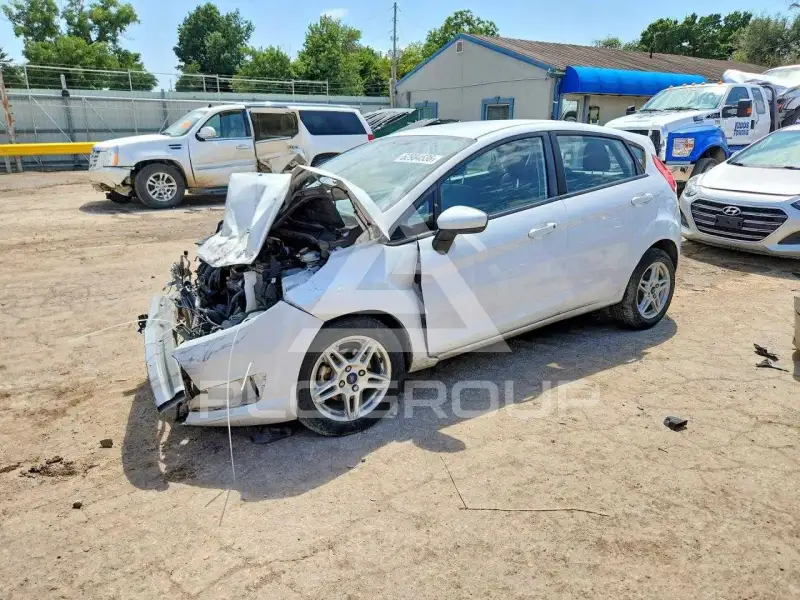 2017 Ford FIESTA photo