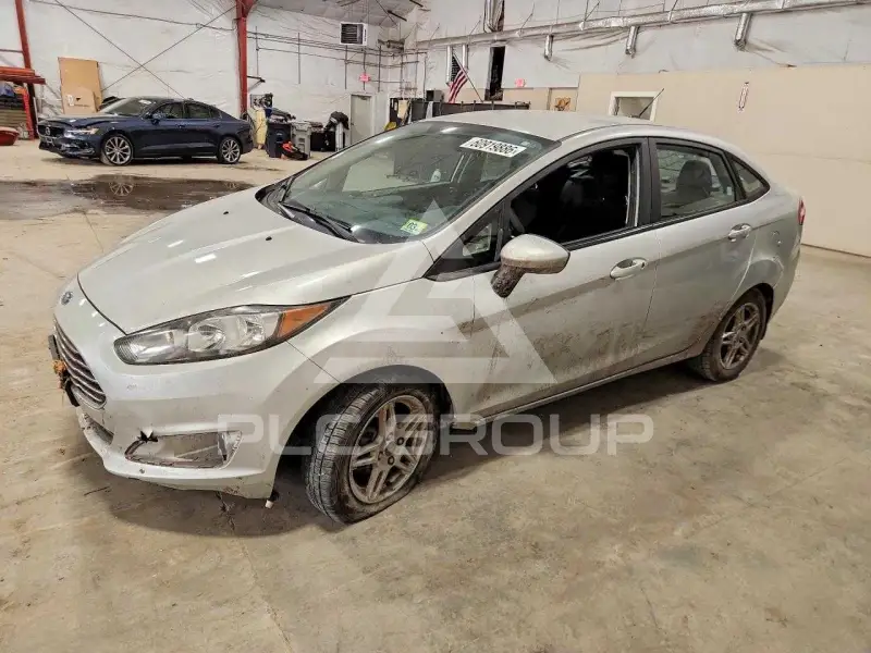 2017 Ford FIESTA photo