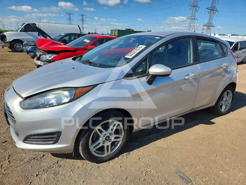 2017 Ford FIESTA фото
