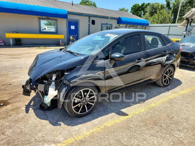 2017 Ford FIESTA фото