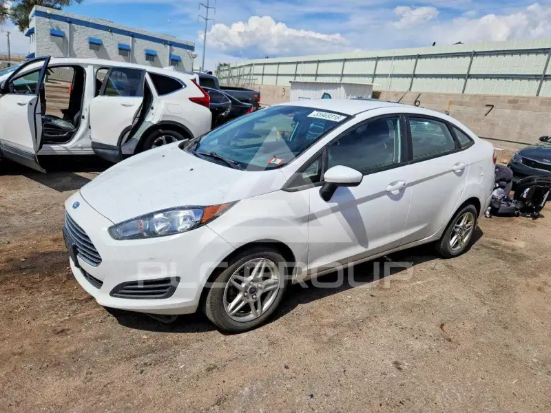 2017 Ford FIESTA фото