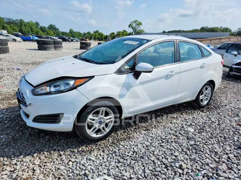 2017 Ford FIESTA photo