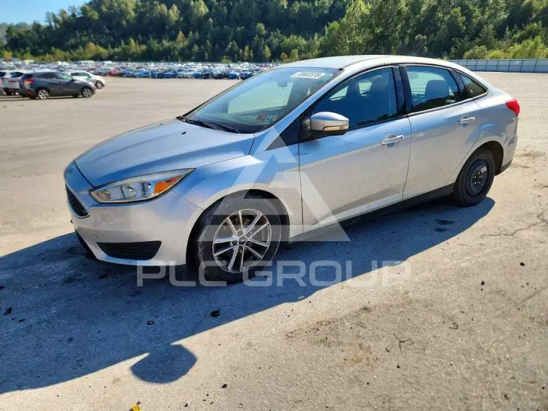 2017 Ford FOCUS фото