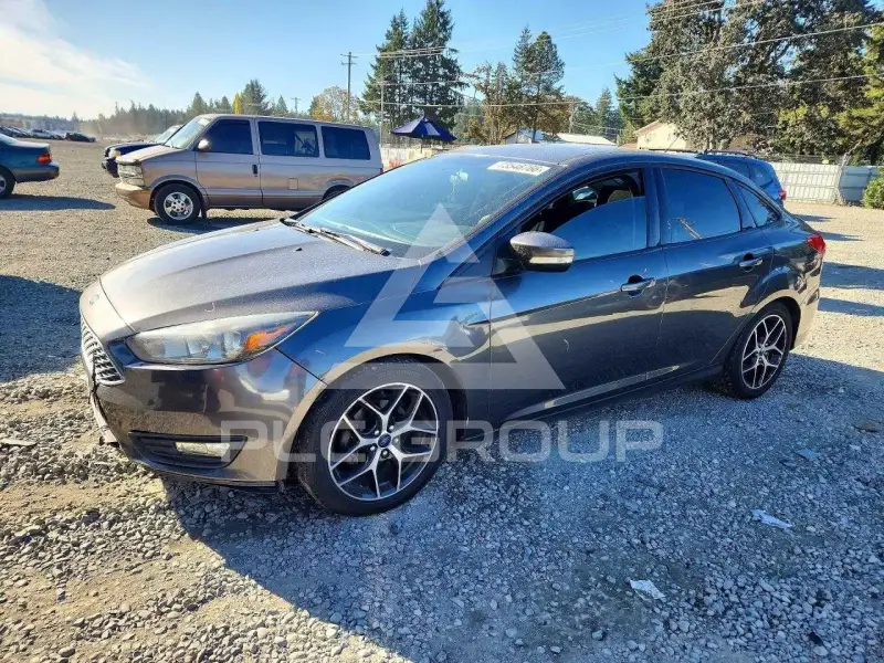 2017 Ford FOCUS фото