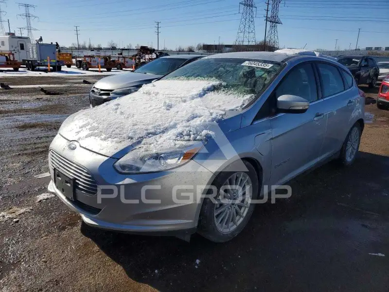 2017 Ford FOCUS фото