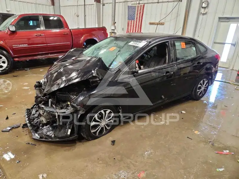 2017 Ford FOCUS photo