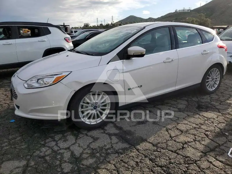 2017 Ford FOCUS фото