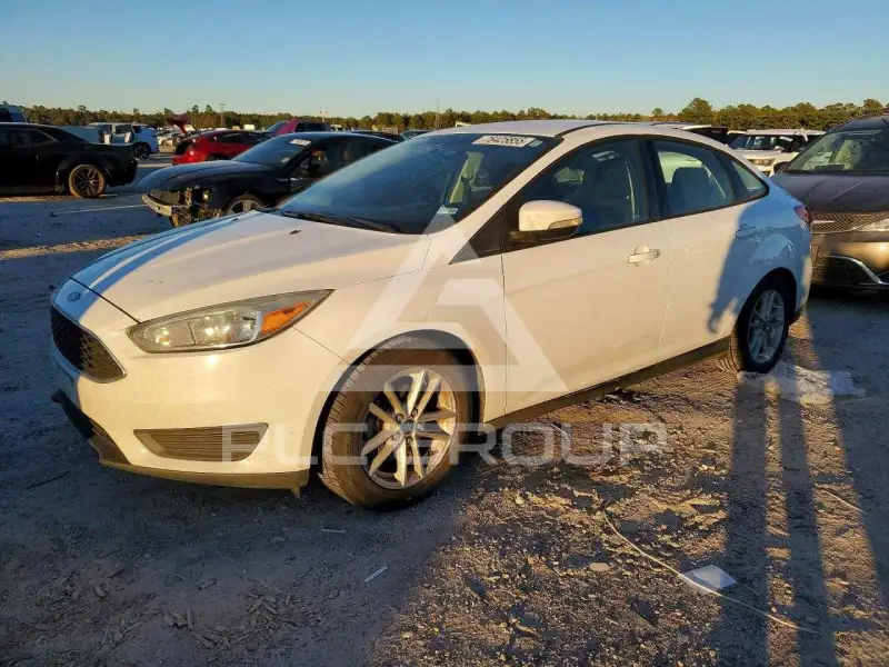 2017 Ford FOCUS photo