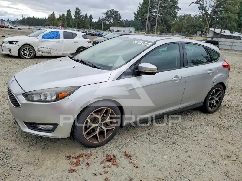 2017 Ford FOCUS photo