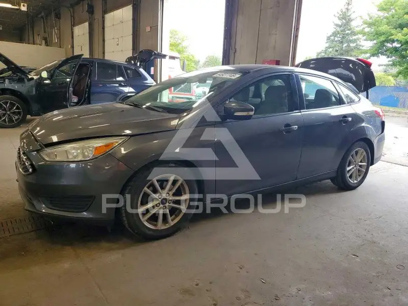 2017 Ford FOCUS photo