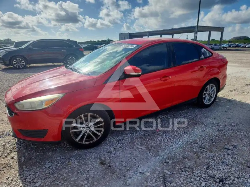 2017 Ford FOCUS photo