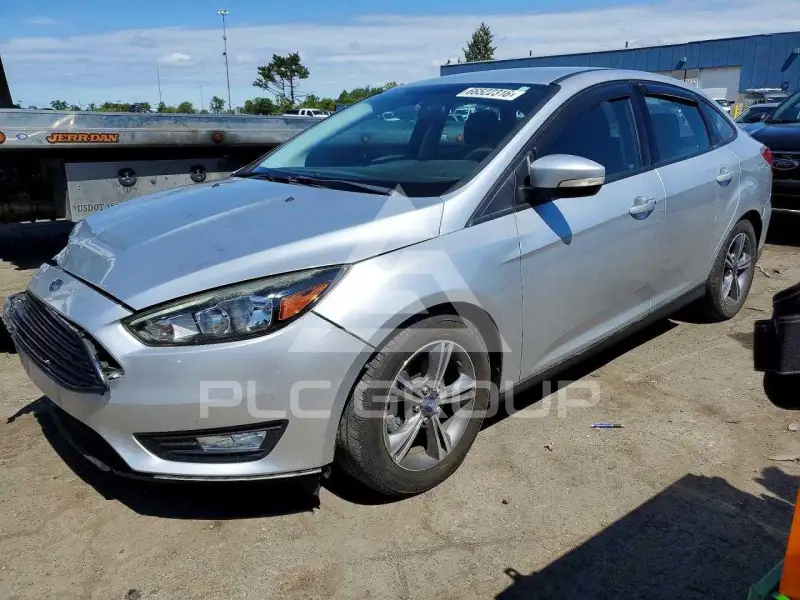 2017 Ford FOCUS photo