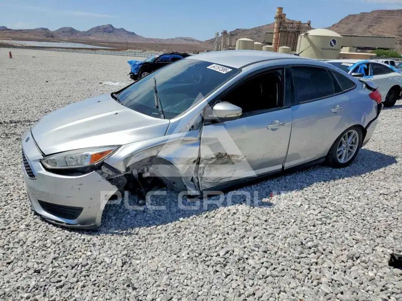 2017 Ford FOCUS фото