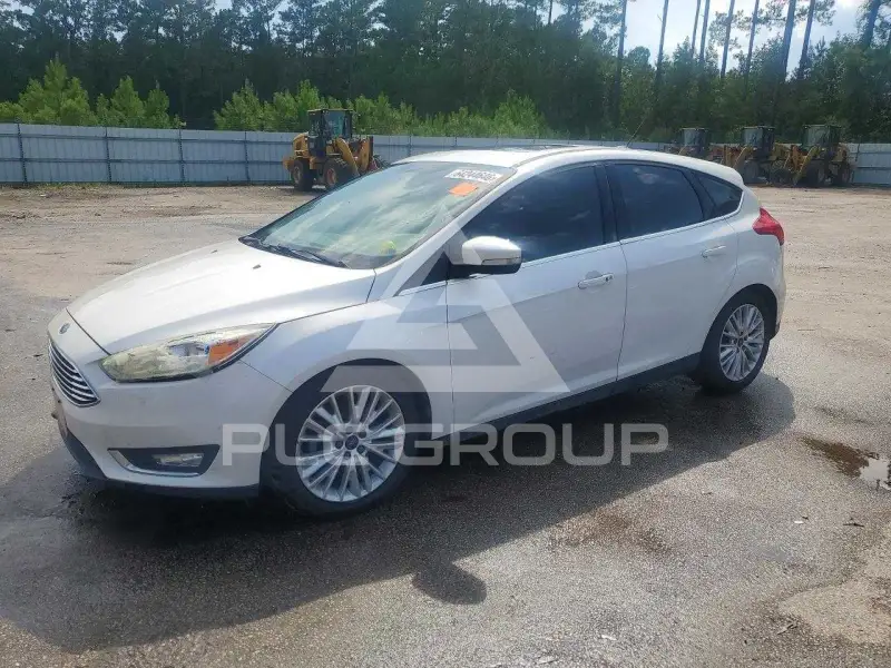 2017 Ford FOCUS фото