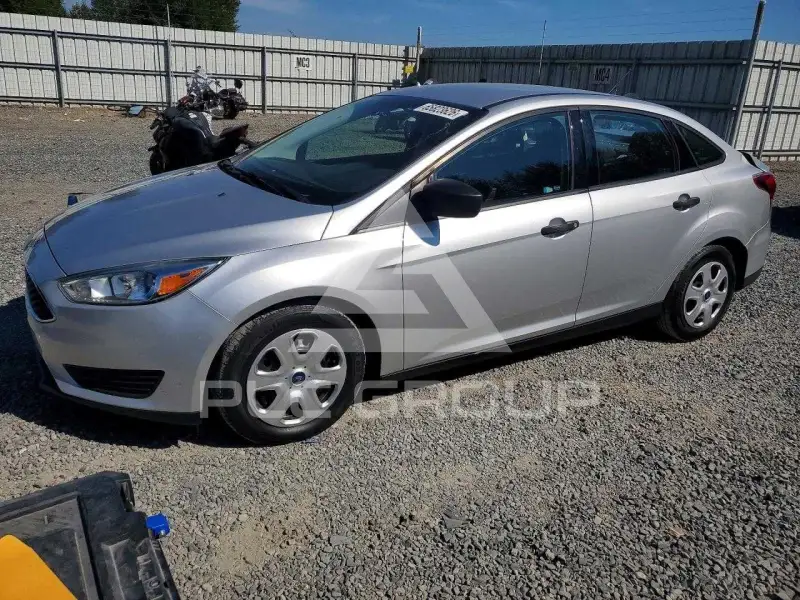 2017 Ford FOCUS photo