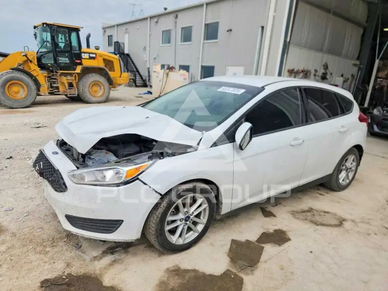 2017 Ford FOCUS фото