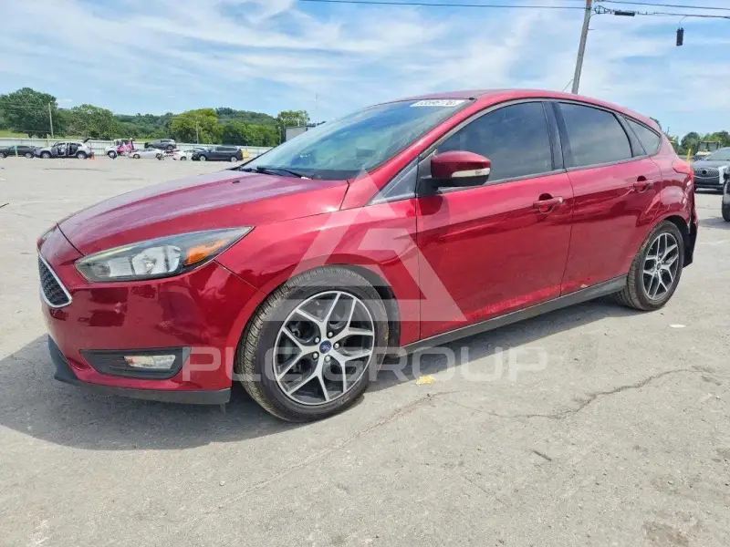 2017 Ford FOCUS фото