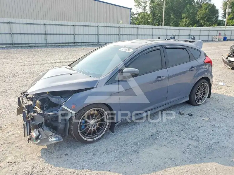 2017 Ford FOCUS фото