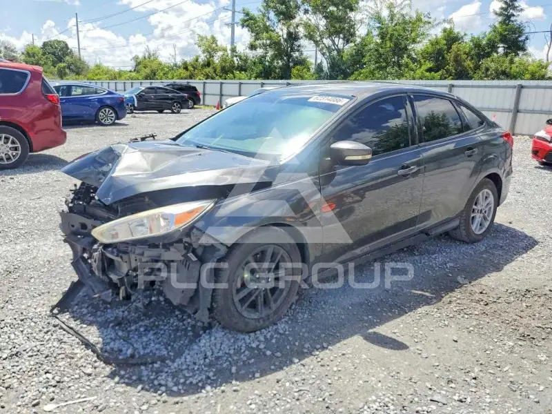 2017 Ford FOCUS фото