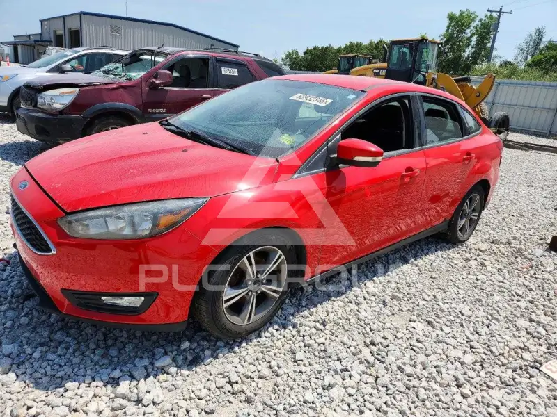 2017 Ford FOCUS фото